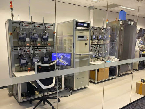 Dernières nouvelles de l'entreprise GENY fournit un banc d'essai de compteur d'énergie à haute performance en 3 phases au centre de recherche et développement d'EDMI Brisbane, stimulant la collaboration mondiale